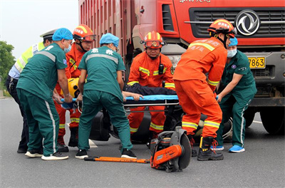 六盘水沛县道路救援